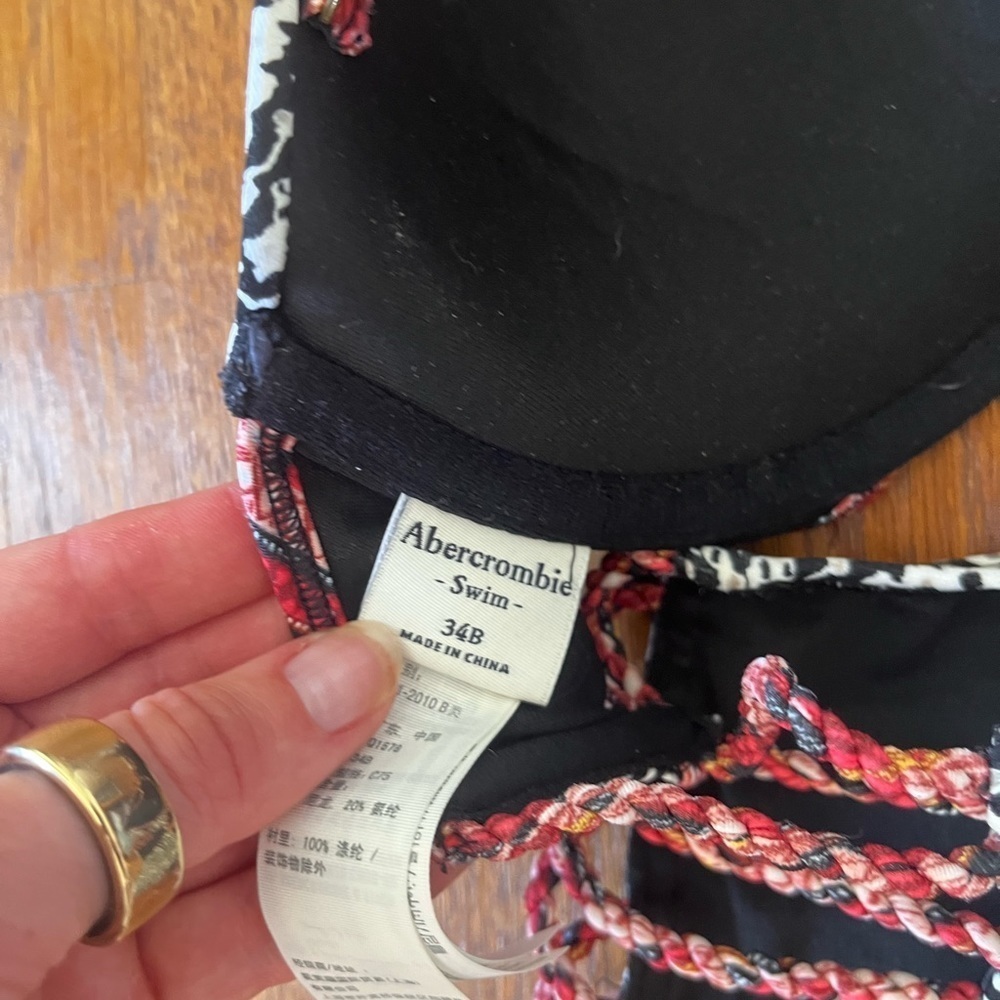 Abercrombie & Fitch Bikini Swimsuit Set | XS bottom | 32A or 32B top - Picture 3 of 6